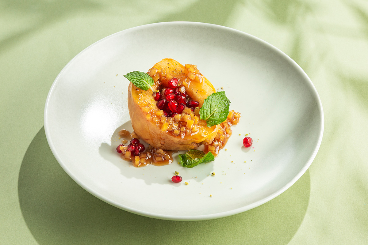 Айва с мёдом и грецкими орехами 