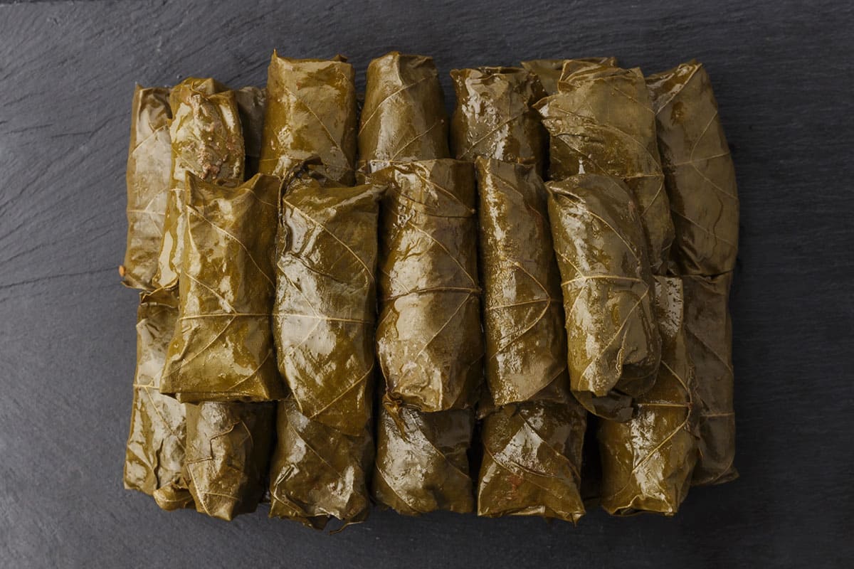 Долма со свининой и говядиной (10 шт.)