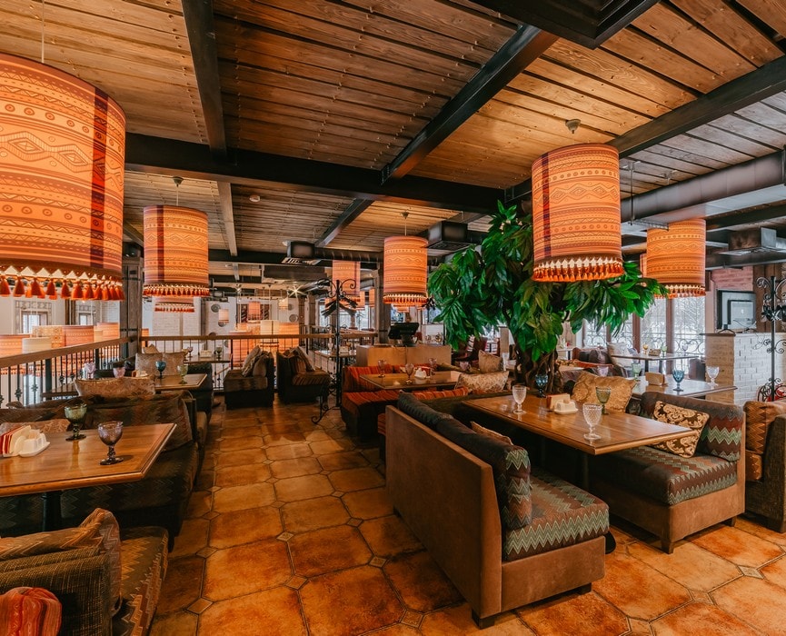 Интерьер ресторана BAHROMA, Доблести ул., 35