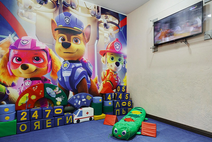 Интерьер ресторана BAHROMA, Просвещения пр., 48